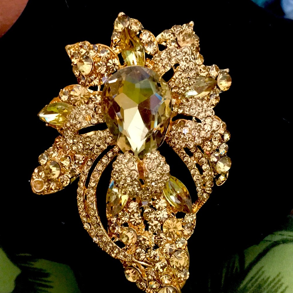 Stunning Gold Crystals Brooch